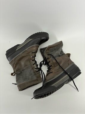 Men's Brown and Gray Lace-Up Utility Boots